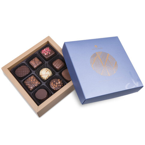 belgické pralinky v elegantní bonboniéře