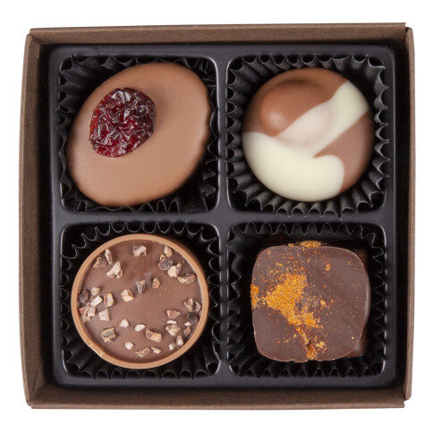 Belgické pralinky, čokoládové pralinky, dárkové balení pralinek, pralinková kolekce, firmenní dárky s personalizací, firemní čokoládky s logem